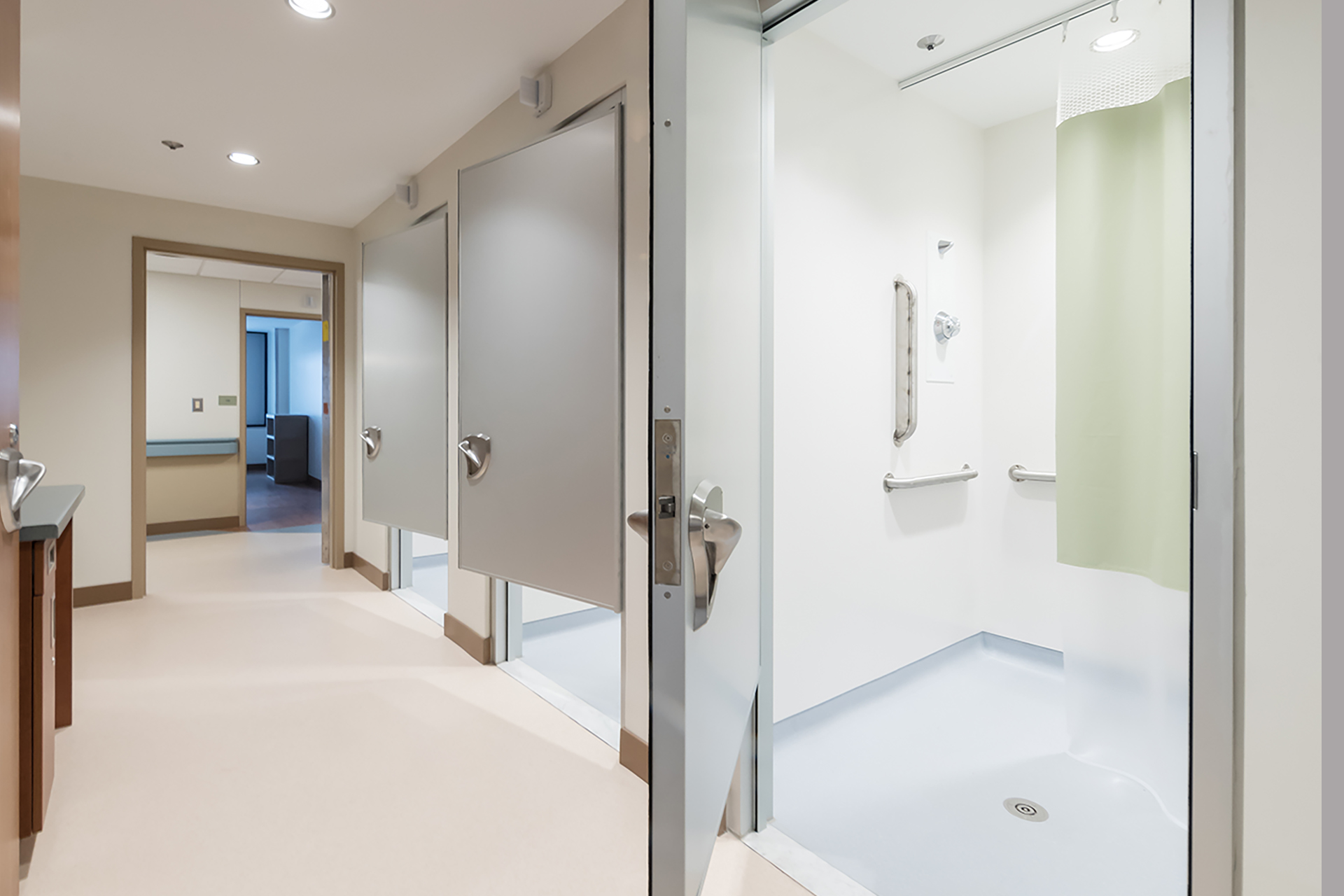 Altro floors and walls installed in a behavioral and mental health facility