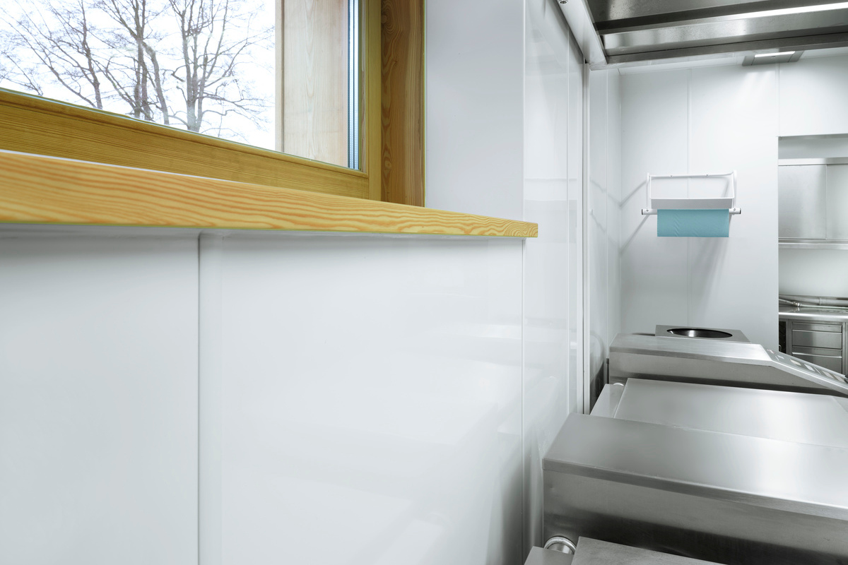 Altro Wood adhesive-free colour Imperial Walnut